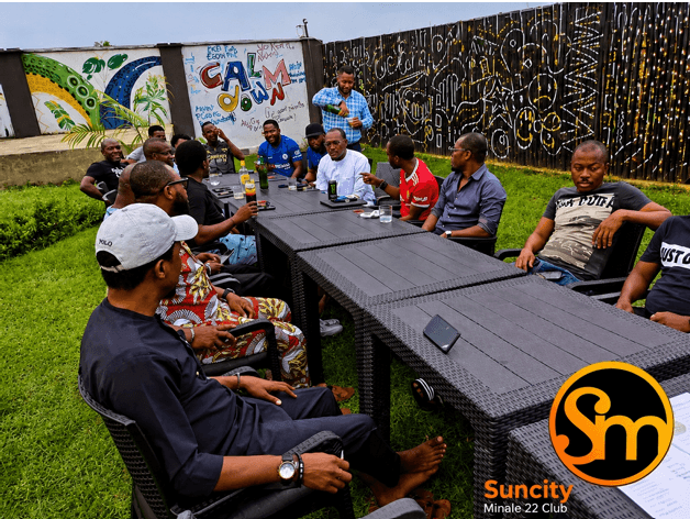 SunCity Mingles 22 Club moment 9